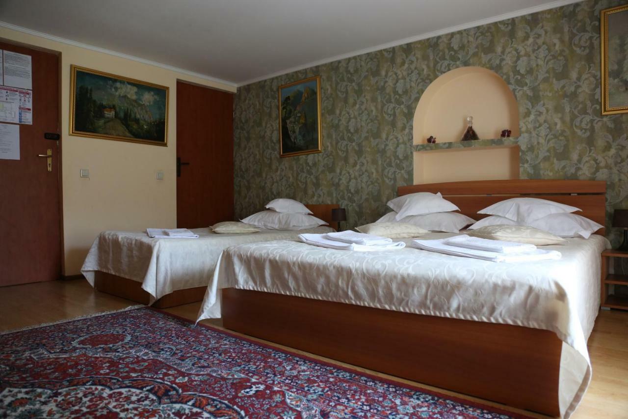 New Aosta Garden Hotel Sinaia Luaran gambar